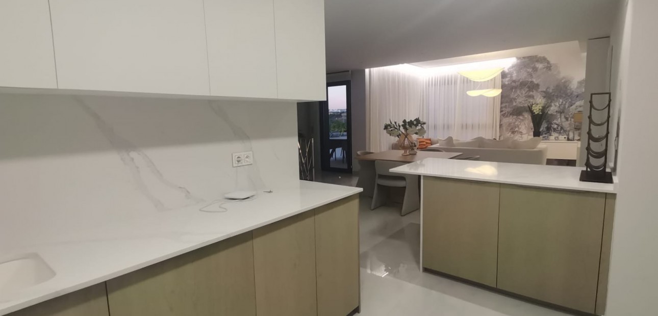 Sale - Modelo Silvia -
Orihuela Costa - Dehesa de campoamor