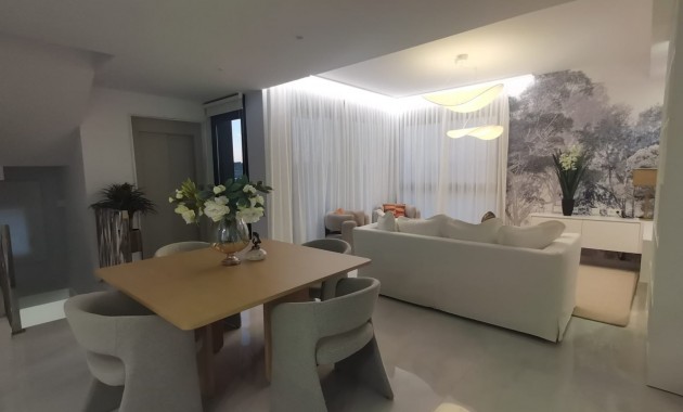 Sale - Modelo Silvia -
Orihuela Costa - Dehesa de campoamor