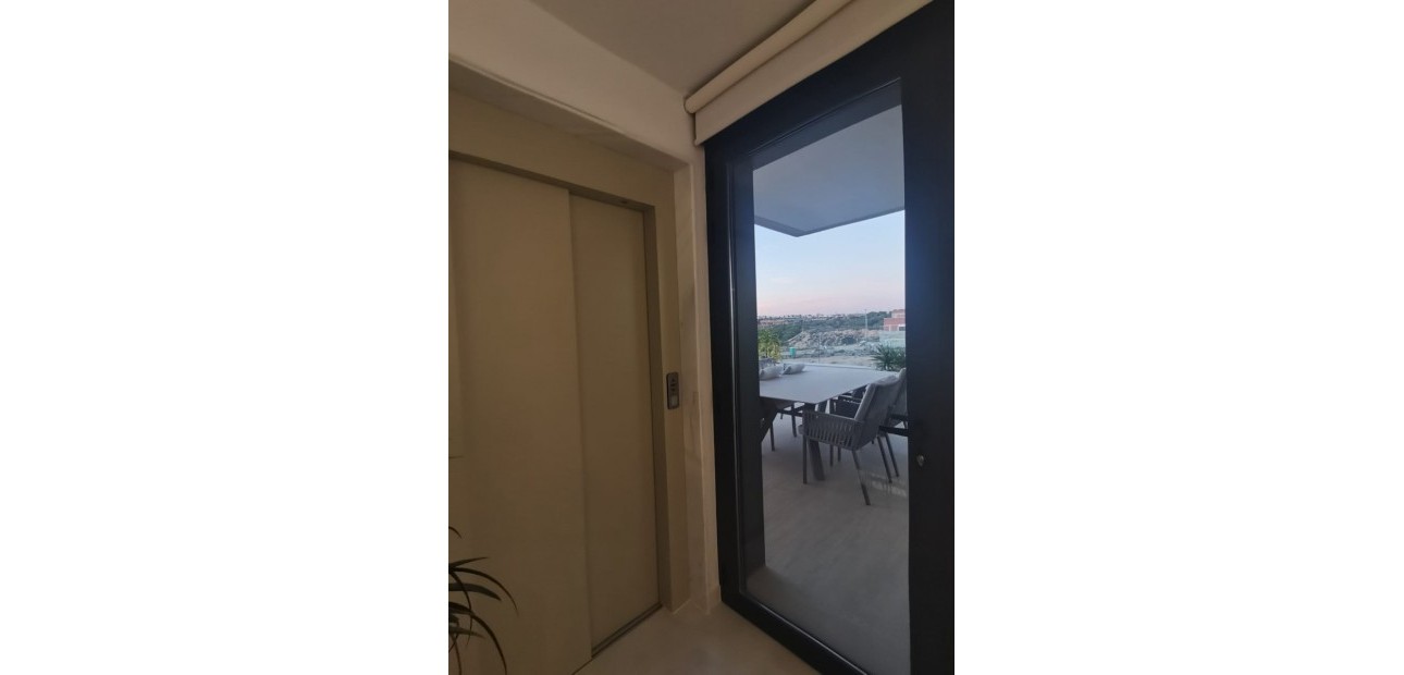 Sale - Modelo Silvia -
Orihuela Costa - Dehesa de campoamor