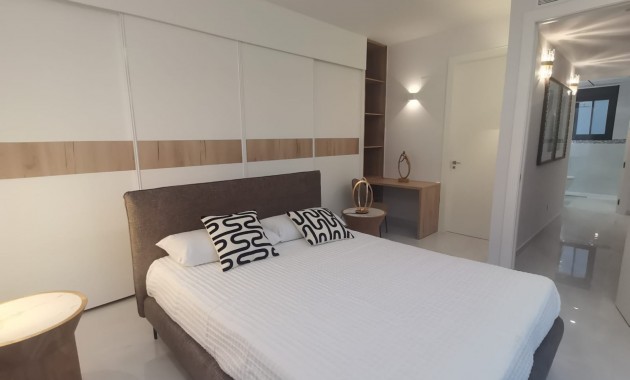 Sale - Modelo Silvia -
Orihuela Costa - Dehesa de campoamor