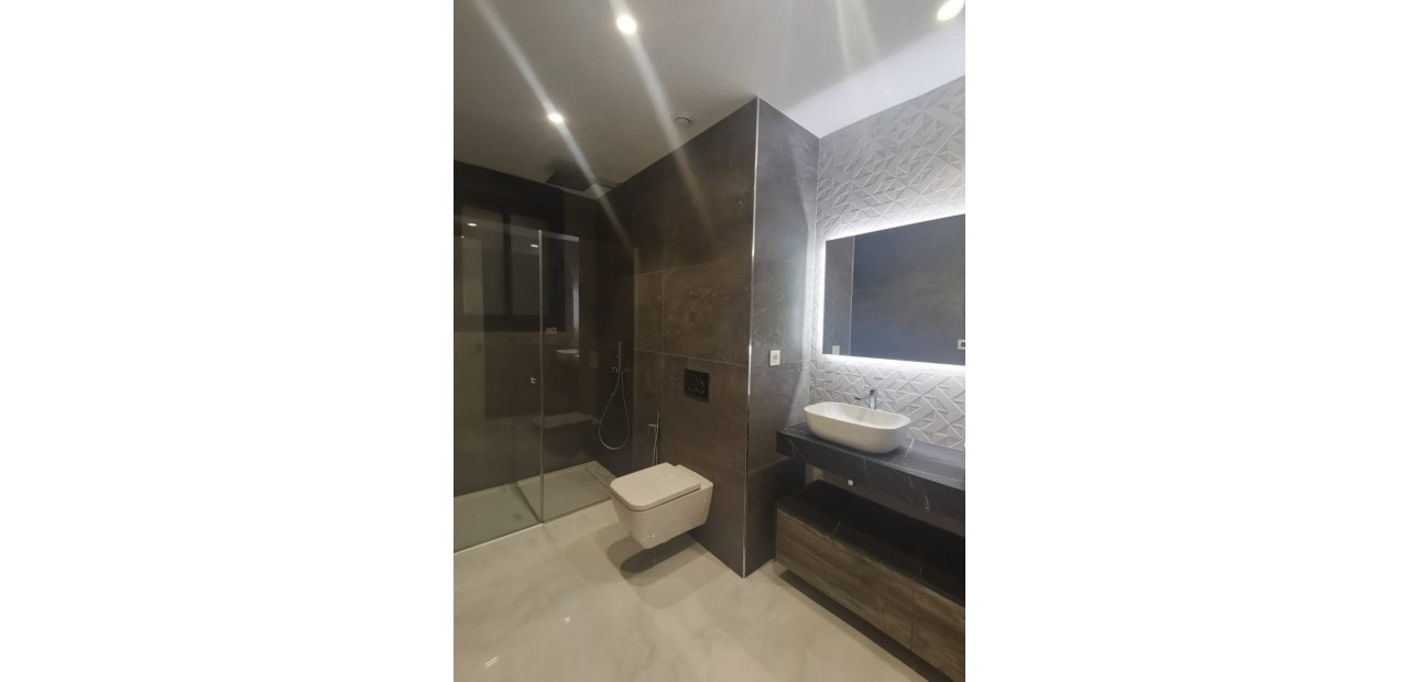 Sale - Modelo Silvia -
Orihuela Costa - Dehesa de campoamor