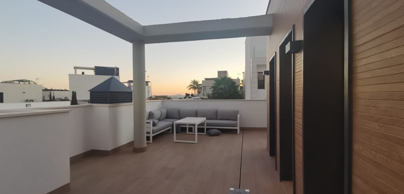 Sale - Modelo Silvia -
Orihuela Costa - Dehesa de campoamor