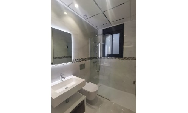 Sale - Modelo Silvia -
Orihuela Costa - Dehesa de campoamor