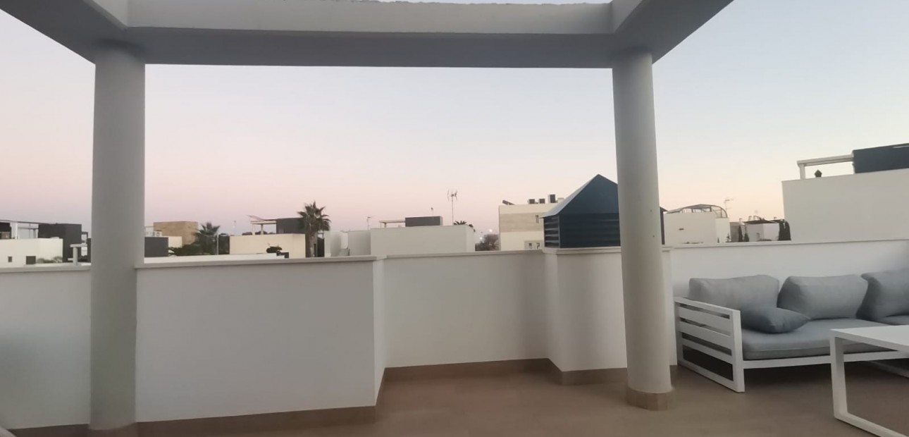 Sale - Modelo Silvia -
Orihuela Costa - Dehesa de campoamor