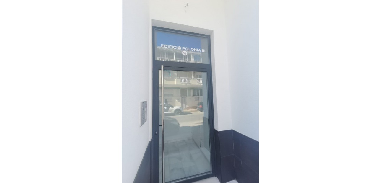 Herverkoop - Appartement / flat -
Torrevieja - Torrevieja - Playa del Cura