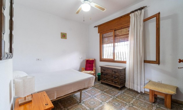 Sale - House -
Pilar de la Horadada - Pinar de Campoverde