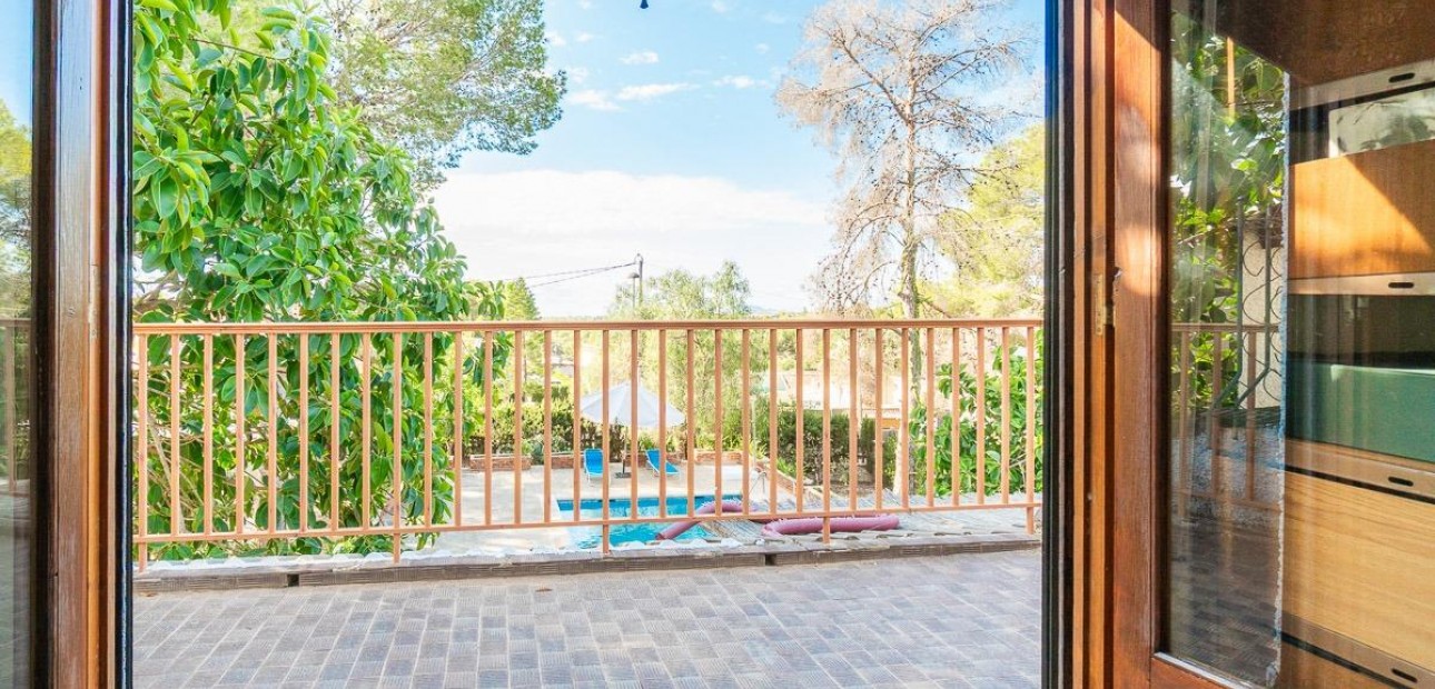 Sale - House -
Pilar de la Horadada - Pinar de Campoverde