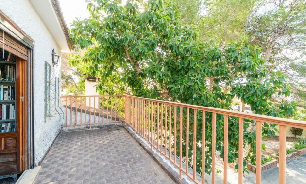 Sale - House -
Pilar de la Horadada - Pinar de Campoverde