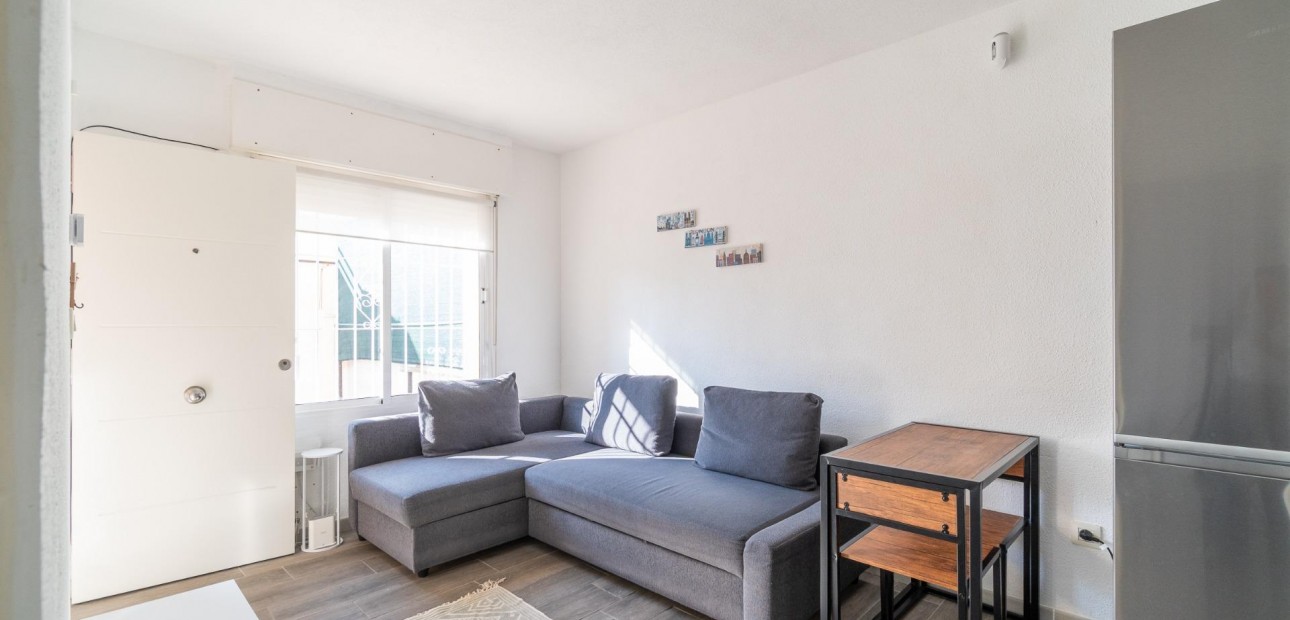 Venta - Bungalow -
Torrevieja - Los balcones