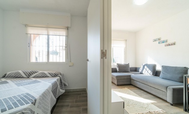 Venta - Bungalow -
Torrevieja - Los balcones