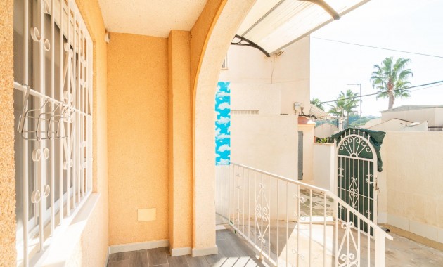 Venta - Bungalow -
Torrevieja - Los balcones
