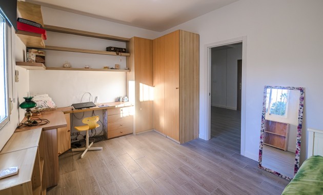 Sale - Villa -
Orihuela - Benferri