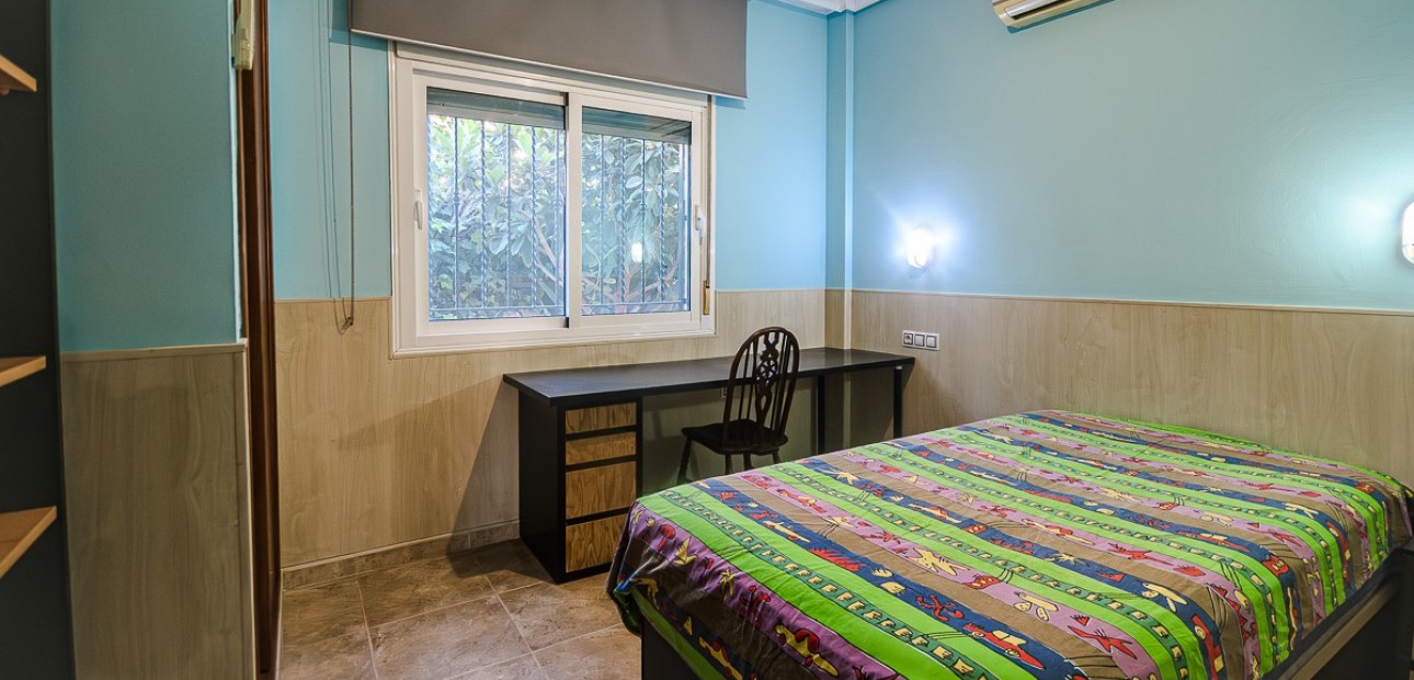 Sale - Villa -
Orihuela - Benferri