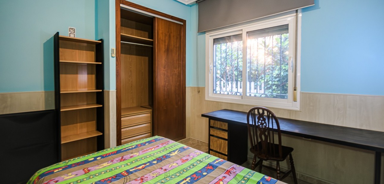 Sale - Villa -
Orihuela - Benferri