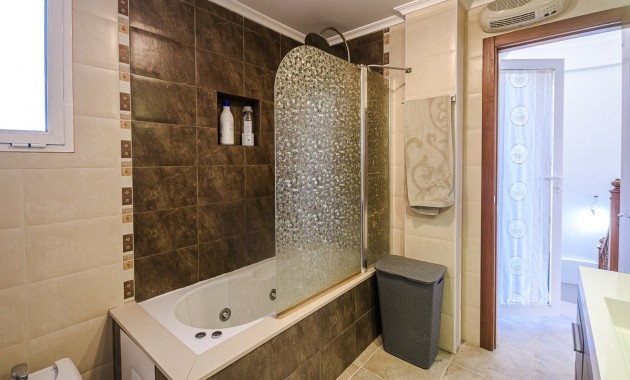 Sale - Villa -
Orihuela - Benferri