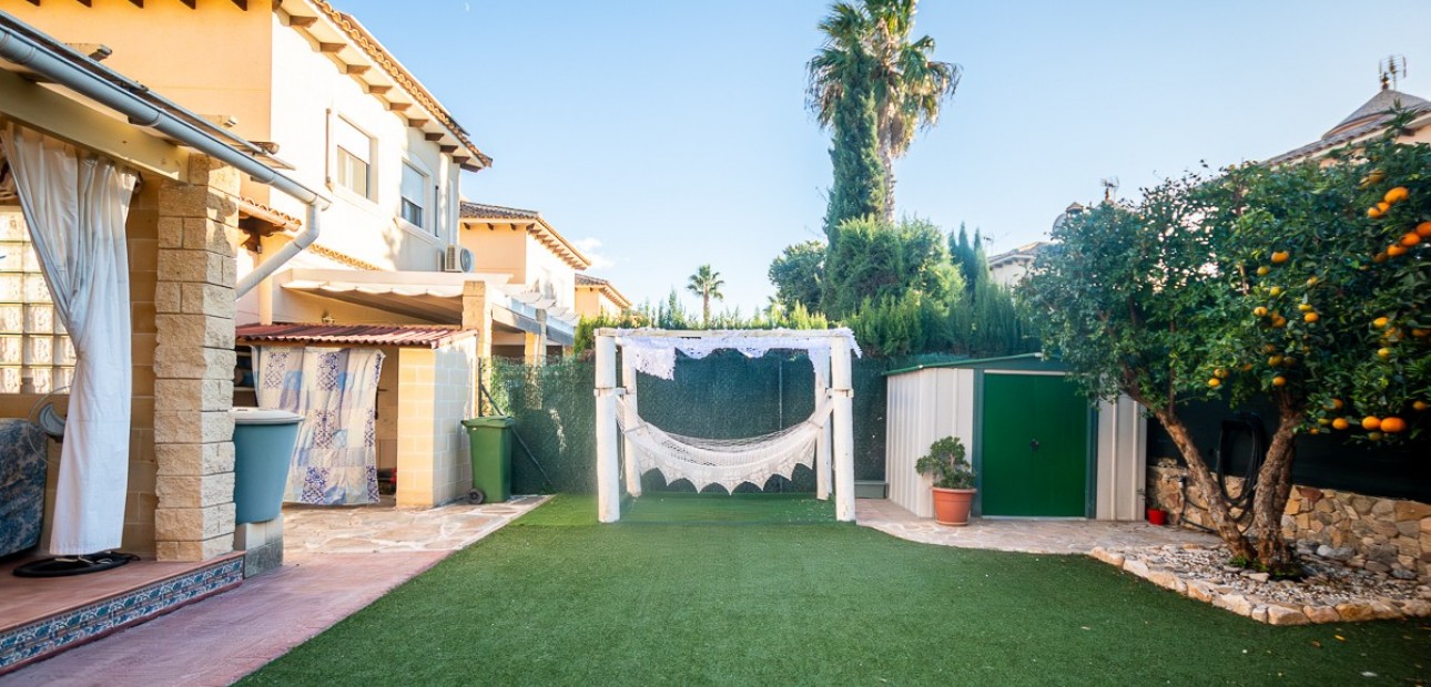 Sale - Villa -
Orihuela - Benferri