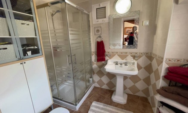 Herverkoop - Finca / Country Property -
Orihuela