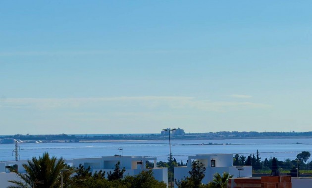 Herverkoop - Villa -
Los Montesinos - La herrada