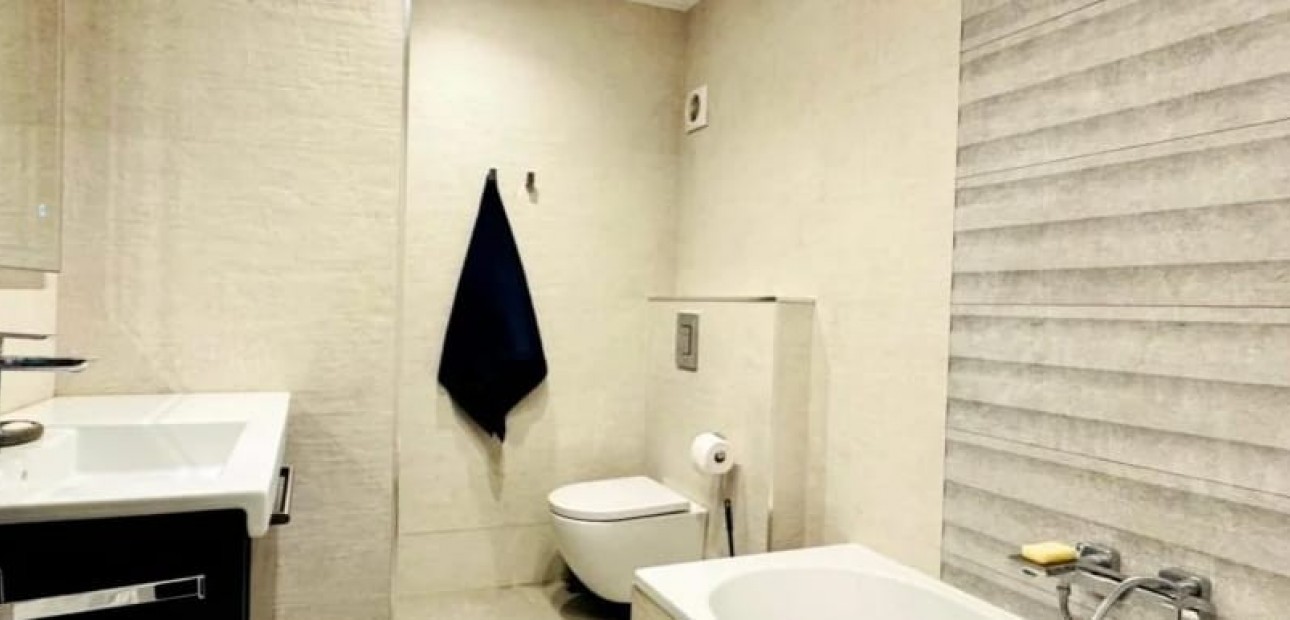 Venta - Apartamento / piso -
Cala Vinyes - Calvià