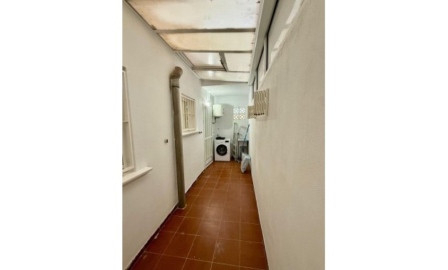 Herverkoop - Appartement / flat -
Torrevieja - Playa de los locos