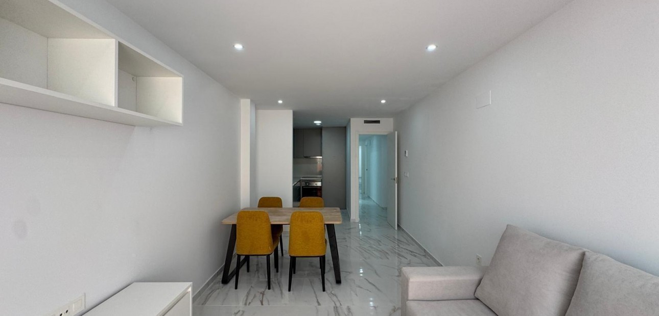 Herverkoop - Appartement / flat -
Torrevieja - Centro