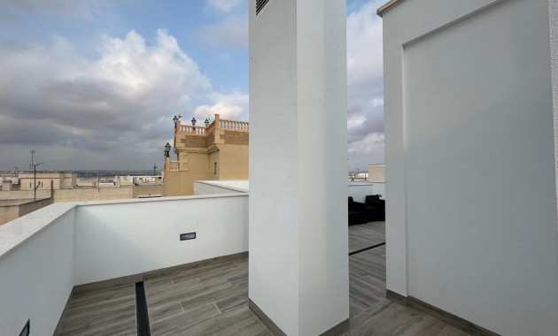 Herverkoop - Appartement / flat -
Torrevieja - Centro