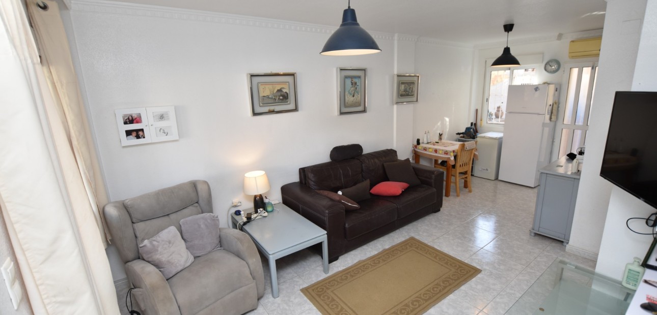 Sale - Townhouse -
Algorfa - Montemar