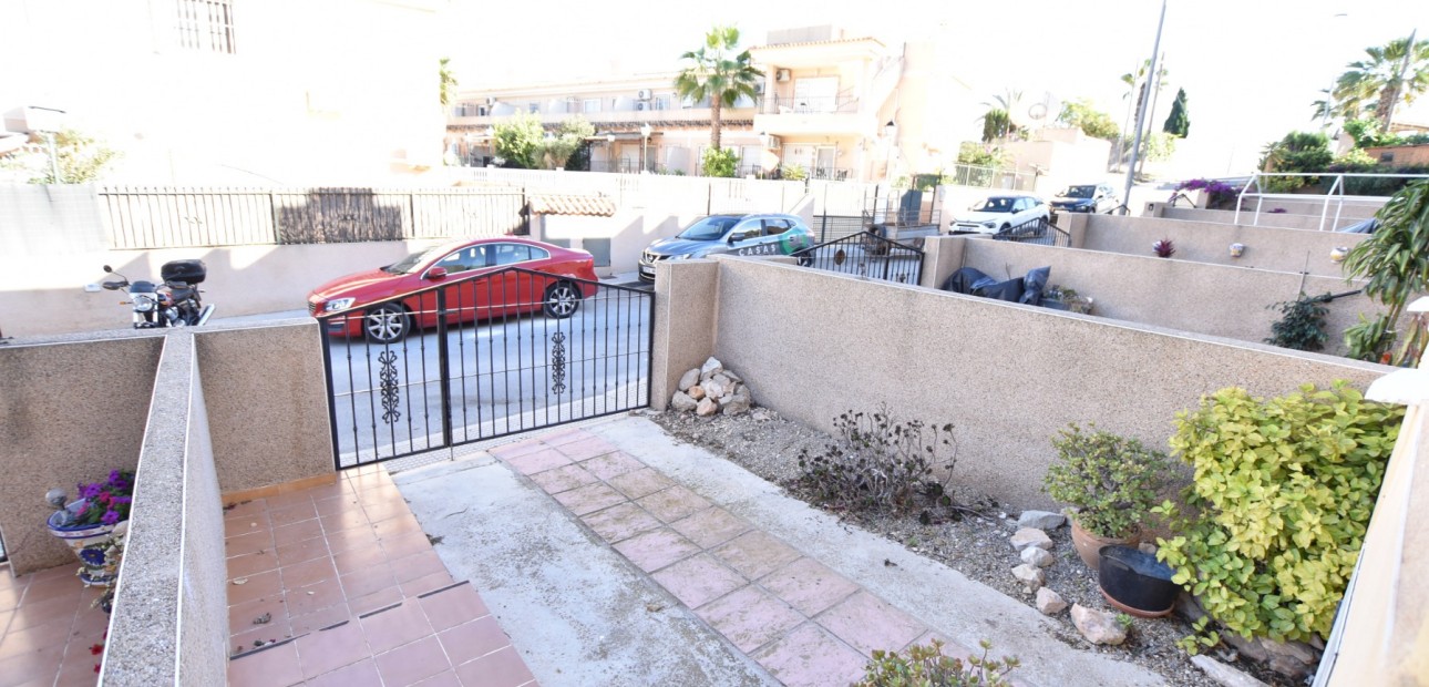 Sale - Townhouse -
Algorfa - Montemar