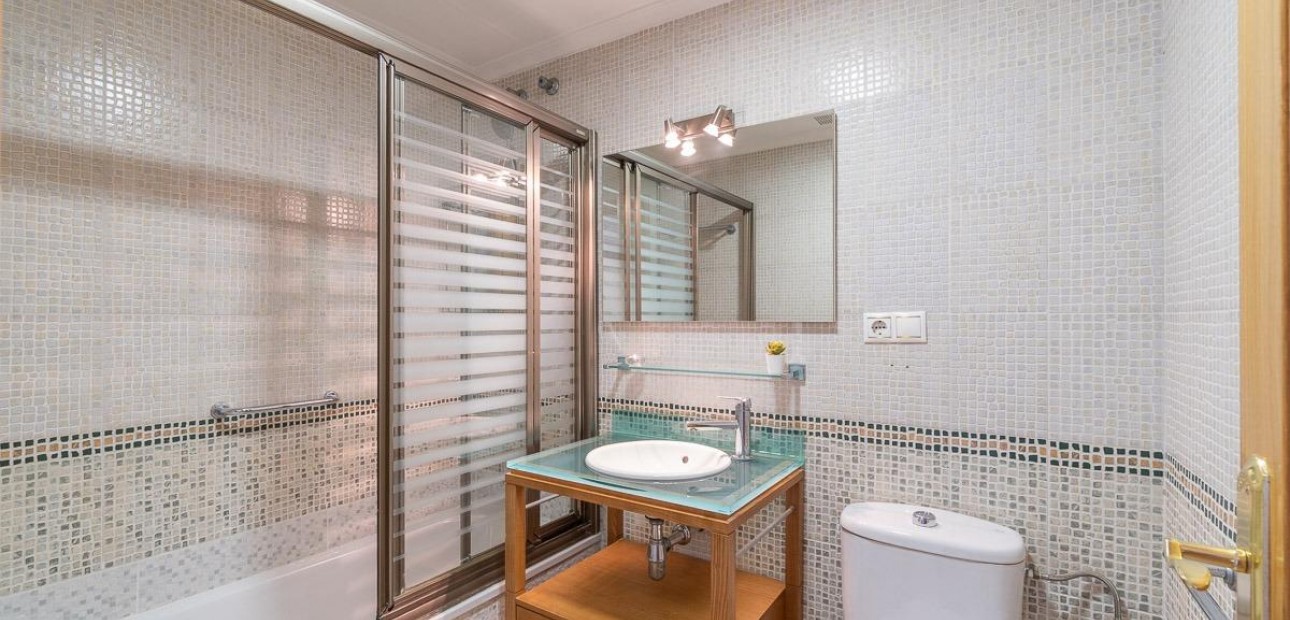 Herverkoop - Penthouse -
Torrevieja - Centro