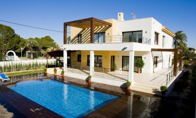 Venta - Villa -
Cabo Roig