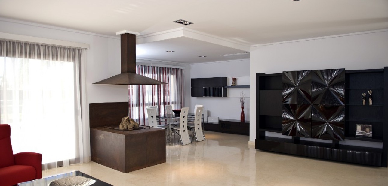 Venta - Villa -
Cabo Roig