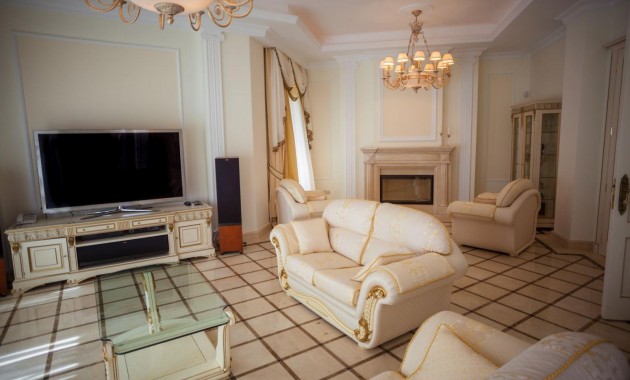 Herverkoop - Villa -
Cabo Roig