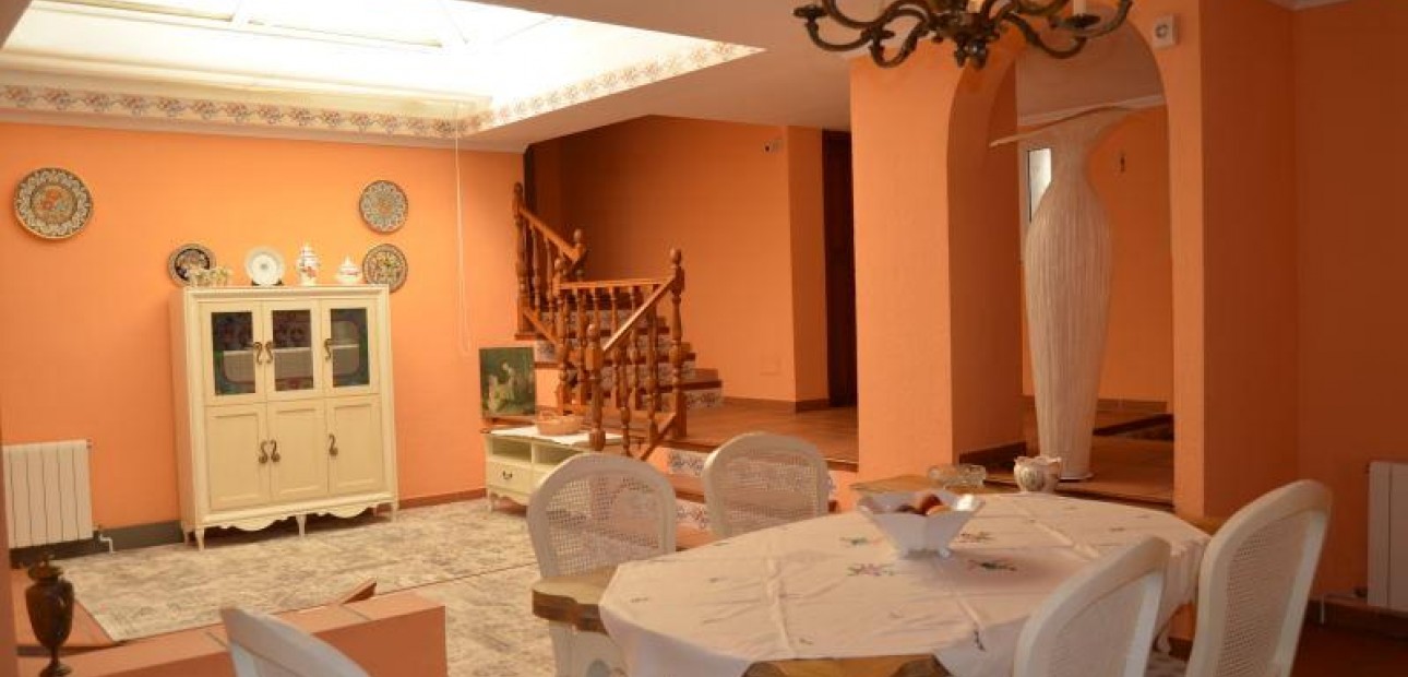 Herverkoop - Villa -
Dehesa de Campoamor