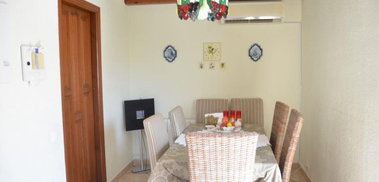 Herverkoop - Villa -
Dehesa de Campoamor