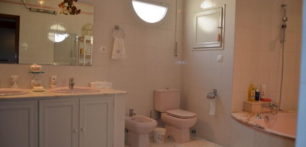 Herverkoop - Villa -
Dehesa de Campoamor