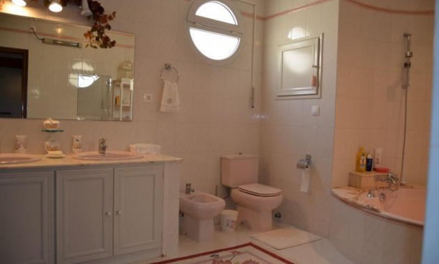 Herverkoop - Villa -
Dehesa de Campoamor