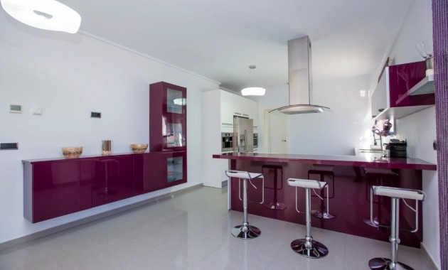 Herverkoop - Villa -
Cabo Roig