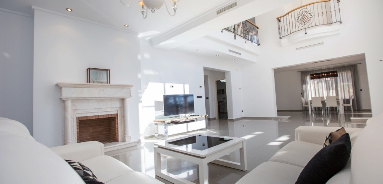 Herverkoop - Villa -
Cabo Roig