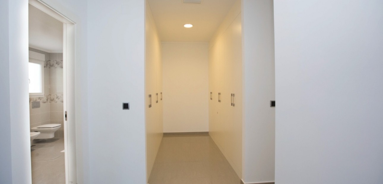 Herverkoop - Villa -
Cabo Roig