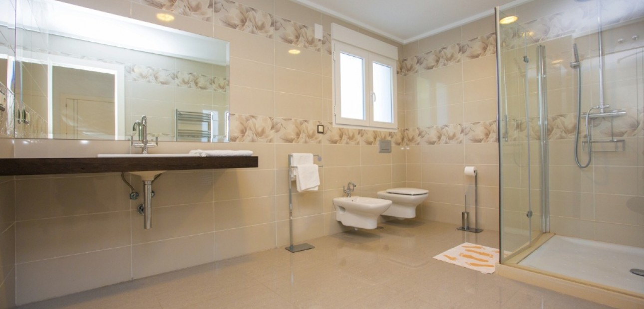 Herverkoop - Villa -
Cabo Roig