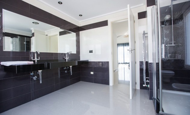 Herverkoop - Villa -
Cabo Roig