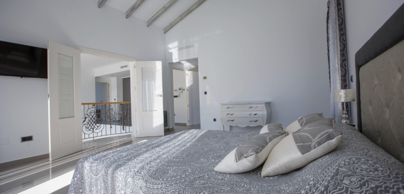 Herverkoop - Villa -
Cabo Roig