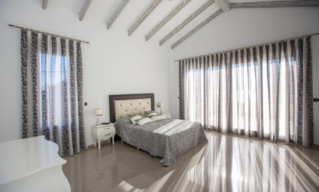 Herverkoop - Villa -
Cabo Roig