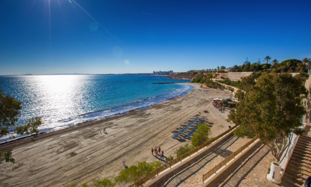 Herverkoop - Villa -
Cabo Roig