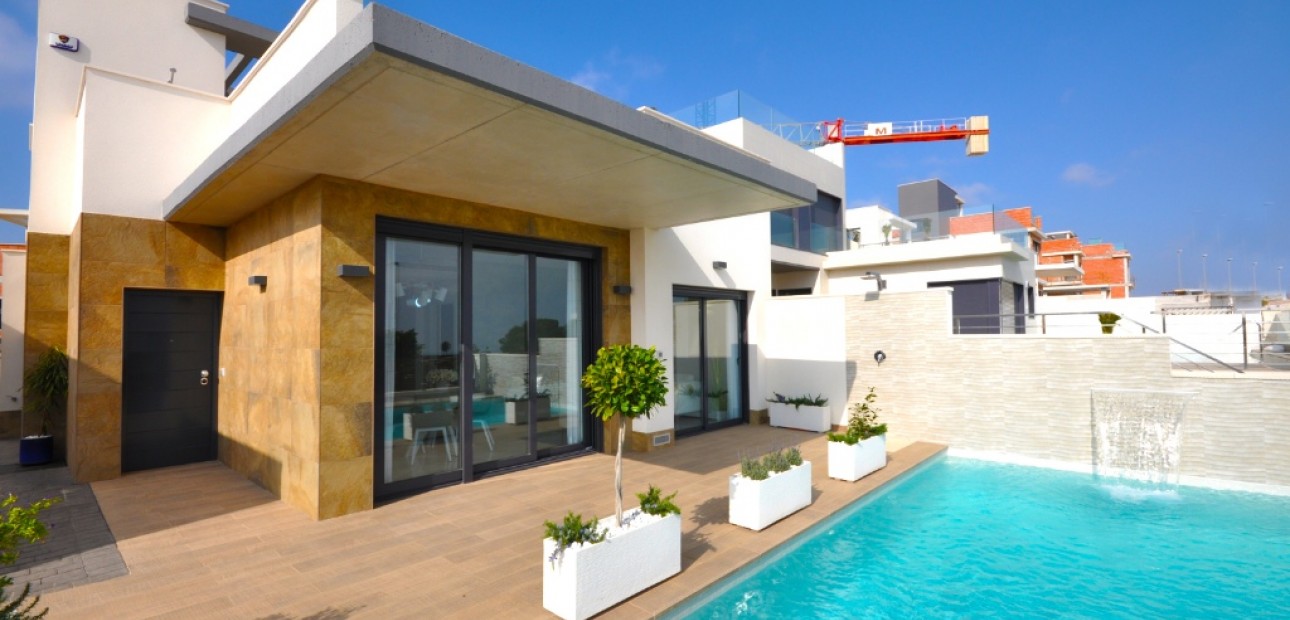 Nieuwbouw - Villa -
San Miguel de Salinas