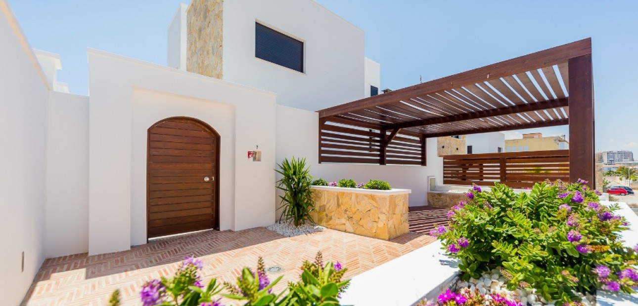 Nueva construcción  - Villa -
La Mata