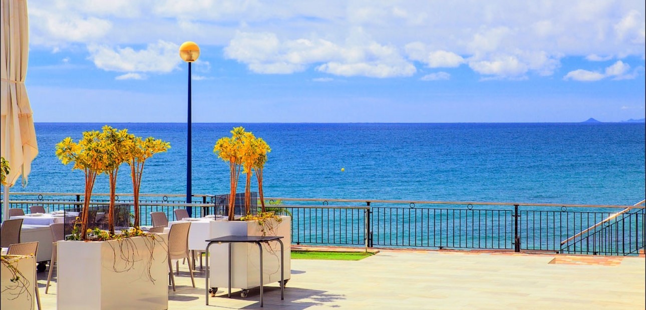 Nieuwbouw - Villa -
Los Altos