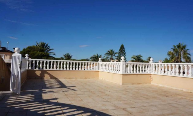 Venta - Villa -
Cabo Roig
