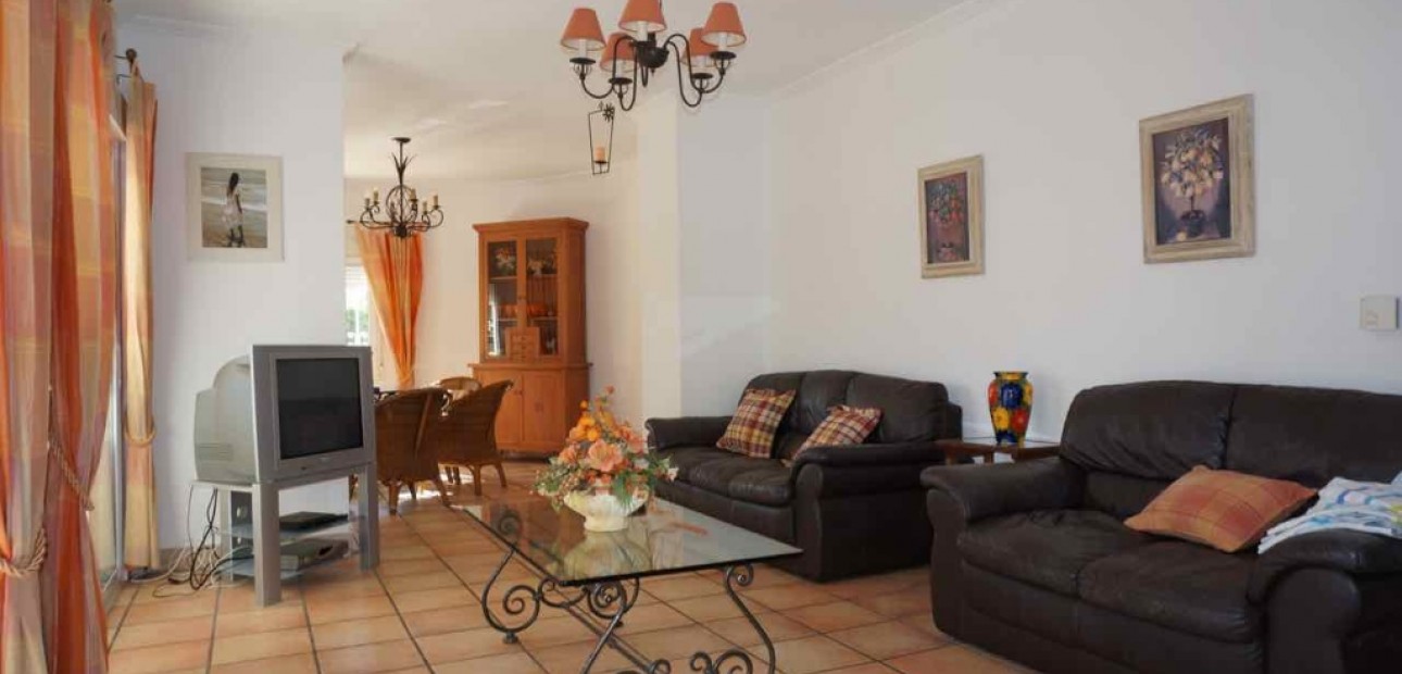 Venta - Villa -
Cabo Roig