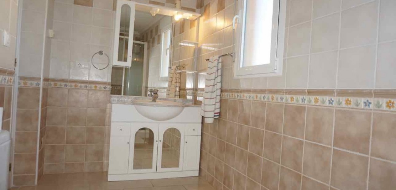 Venta - Villa -
Cabo Roig